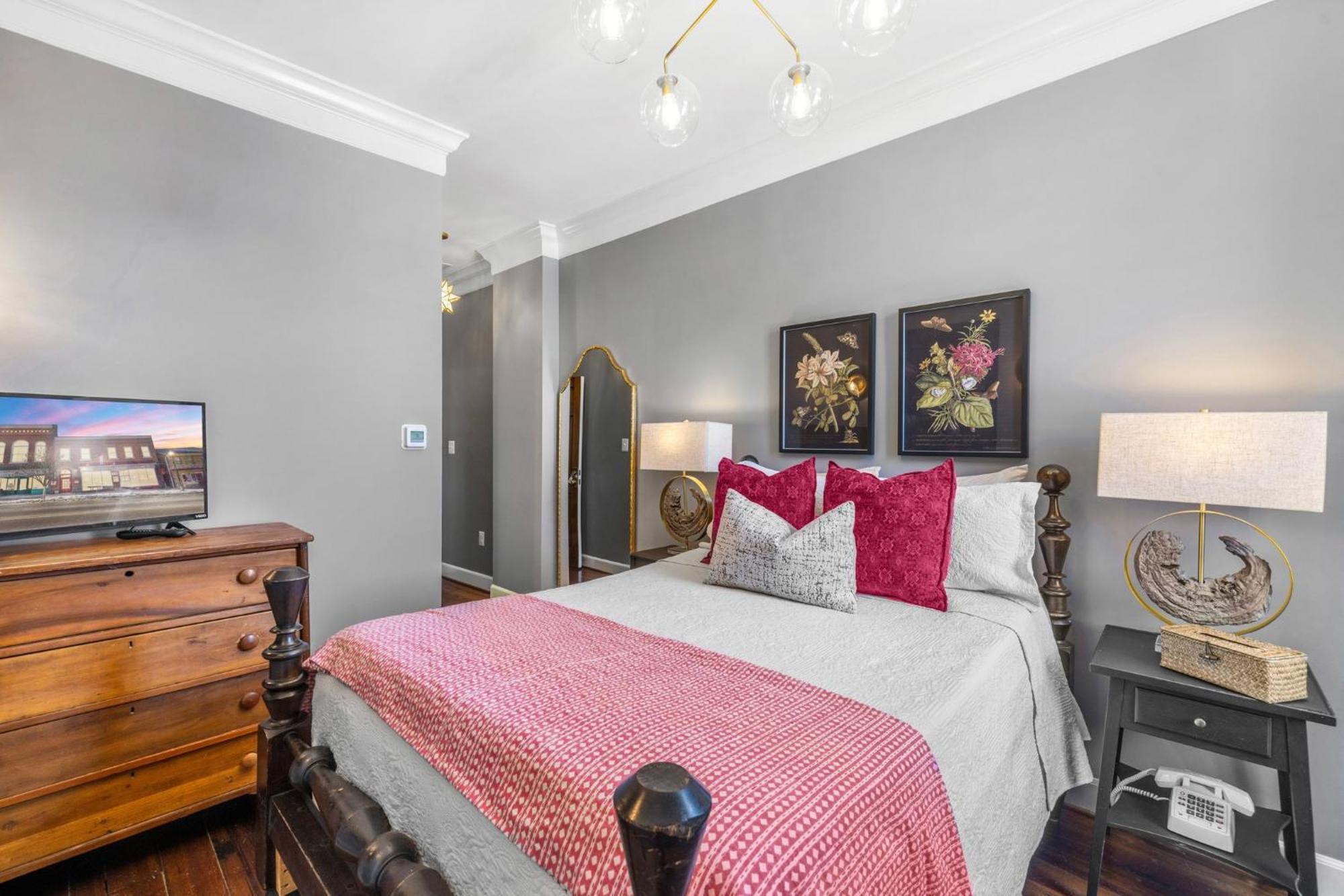 Leesburg Colonial Inn Экстерьер фото
